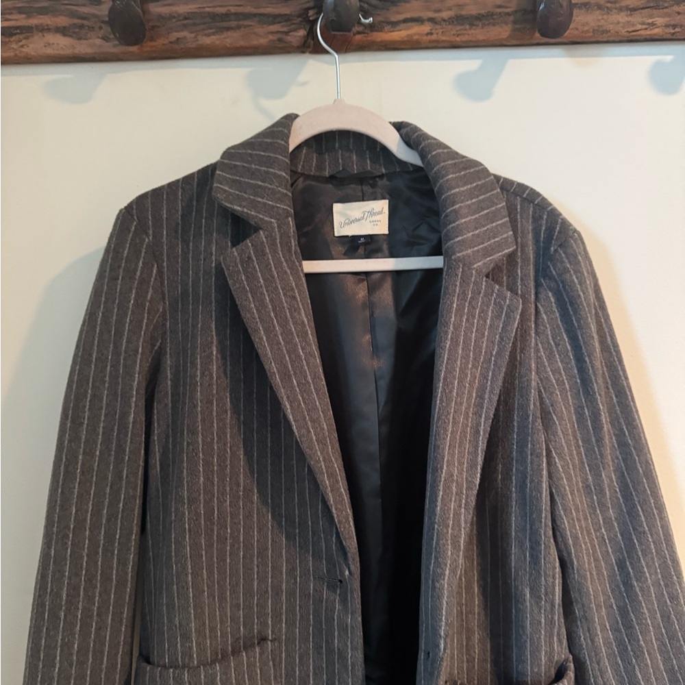 Universal Thread Gray Blazer - Picture 2 of 7